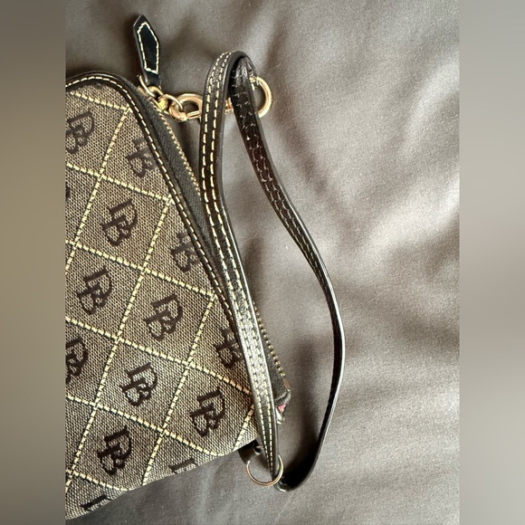 Dooney & Bourke denim Wristlet